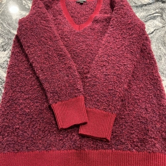J. Crew Boucle Burgundy Red Boucle V Neck Sweater - Picture 2 of 15